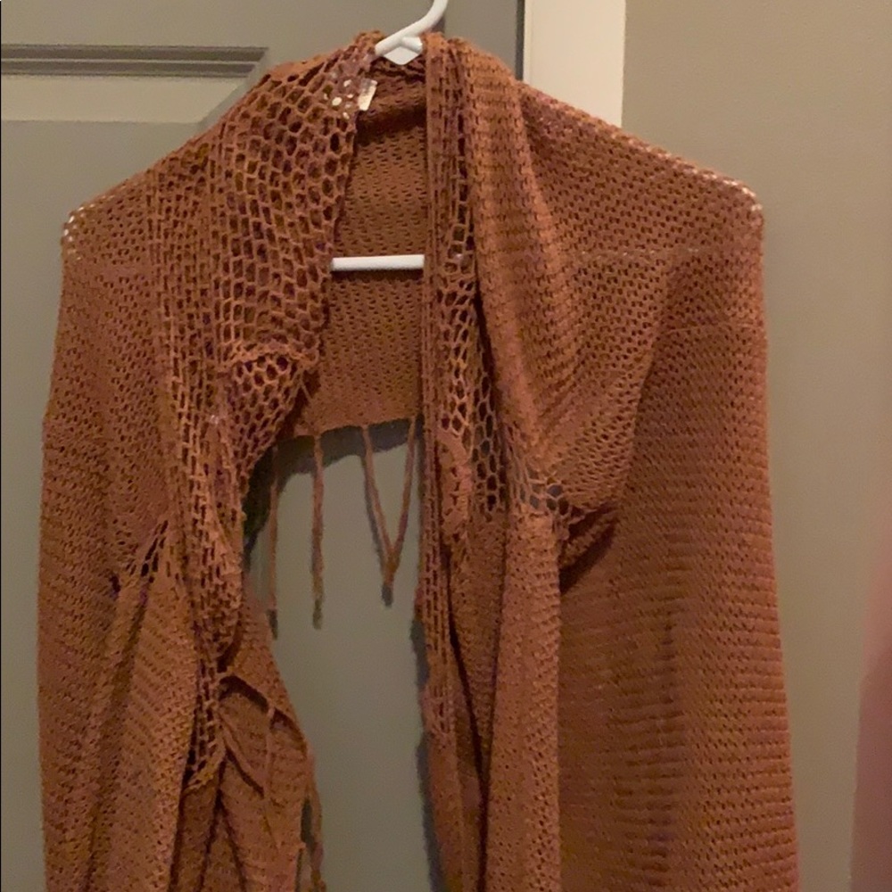 Long sleeve cropped cardigan